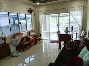 ขาย บ้านเดี่ยว ถูกกว่าโครงการใกล้เคียง ใกล้เมืองเชียงใหม่ บ้านใหม่สร้างเสร็จพร้อมอยู่สารภี ใกล้เมืองเชียงใหม่ ใกล้สนามบินเพียง15-20นาที